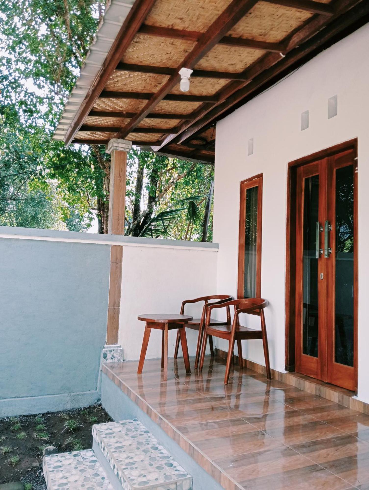 Jepun Homestay Lemukih Singaraja Zewnętrze zdjęcie