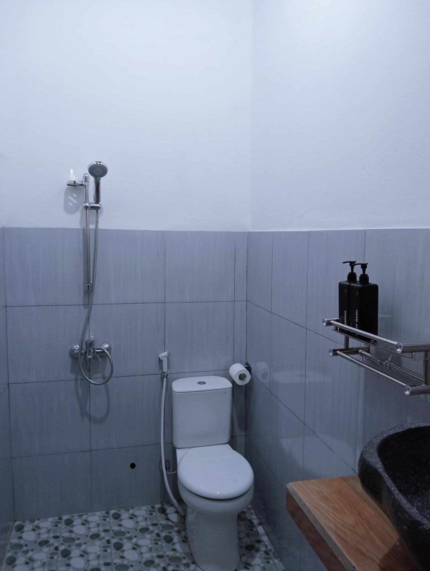 Jepun Homestay Lemukih Singaraja Zewnętrze zdjęcie