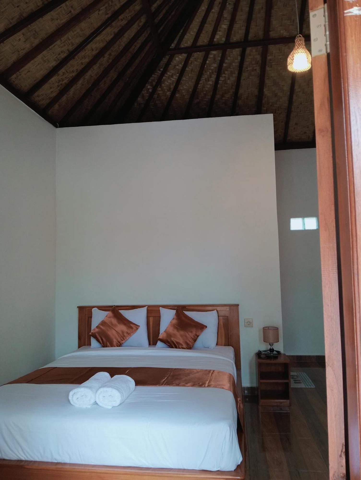Jepun Homestay Lemukih Singaraja Zewnętrze zdjęcie