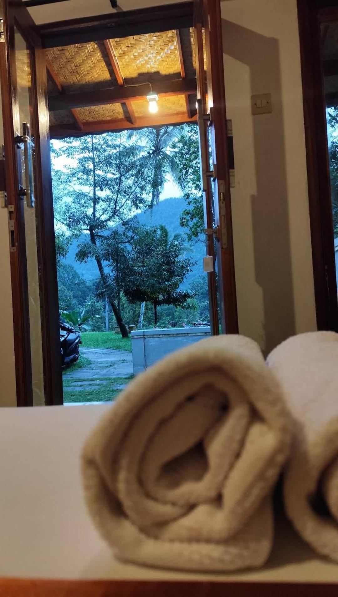 Jepun Homestay Lemukih Singaraja Zewnętrze zdjęcie